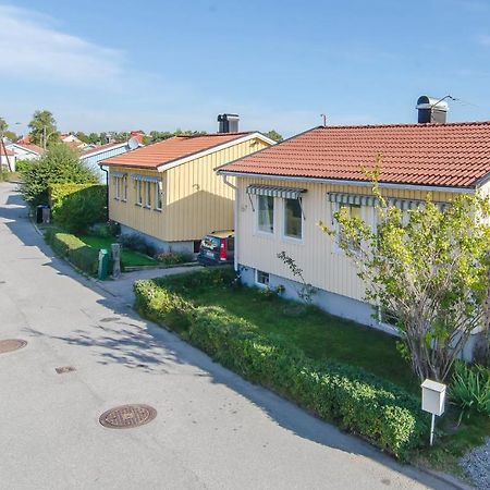 Tallkrogen Romantic House - Upper Or Lower Apartment Ville de Ville de Stockholm Extérieur photo