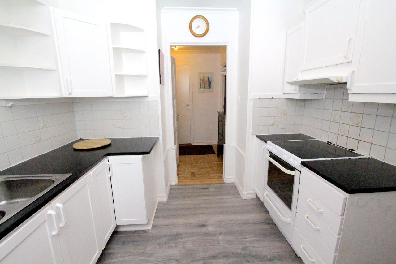Tallkrogen Romantic House - Upper Or Lower Apartment Ville de Ville de Stockholm Extérieur photo