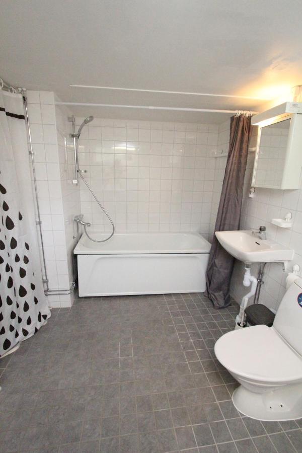 Tallkrogen Romantic House - Upper Or Lower Apartment Ville de Ville de Stockholm Extérieur photo